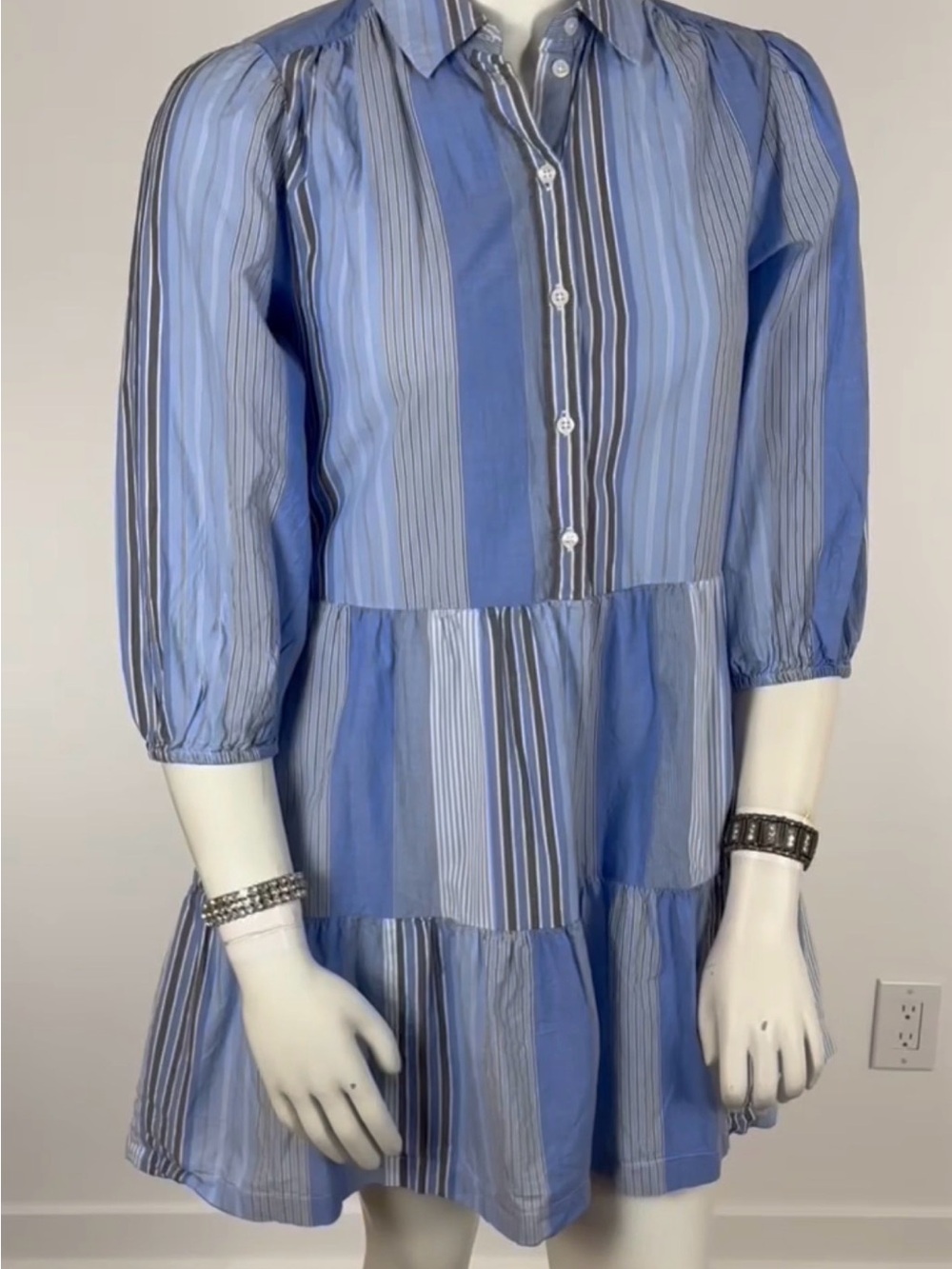👛 (ANY 2/$35) GAP Unlined Blue-White Striped Tiered Shirt Dress (VIDEO)